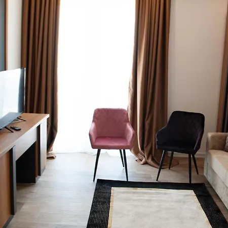 Hilal Palace - Halal * Golem (Tirana)