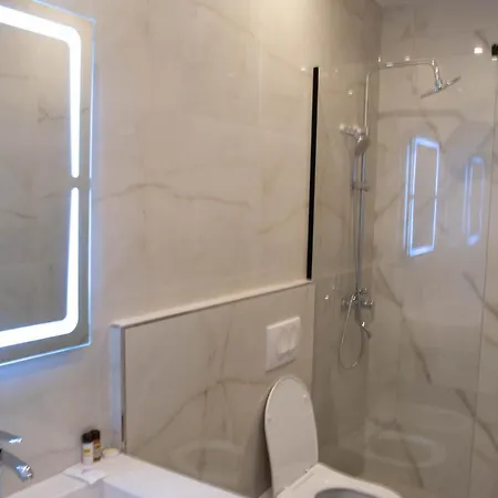 Hilal Palace - Halal Hotel