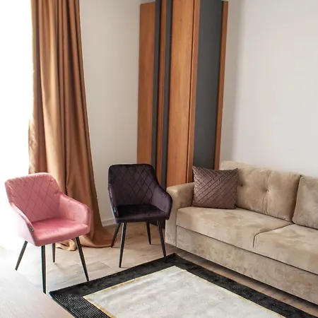 Hilal Palace - Halal * Golem (Tirana)