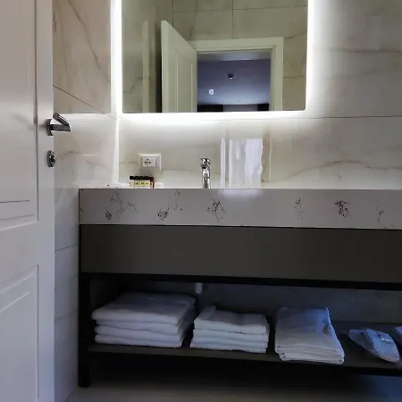 Hilal Palace - Halal Hotel