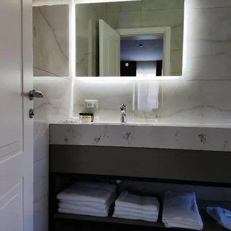 Hotel Hilal Palace - Halal Golem (Tirana)