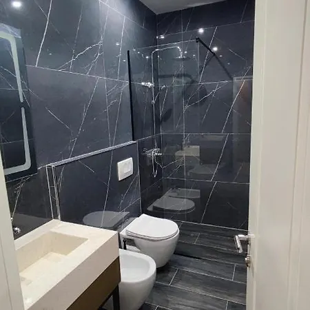 Hilal Palace - Halal