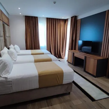 Hilal Palace - Halal Hotel Golem (Tirana)