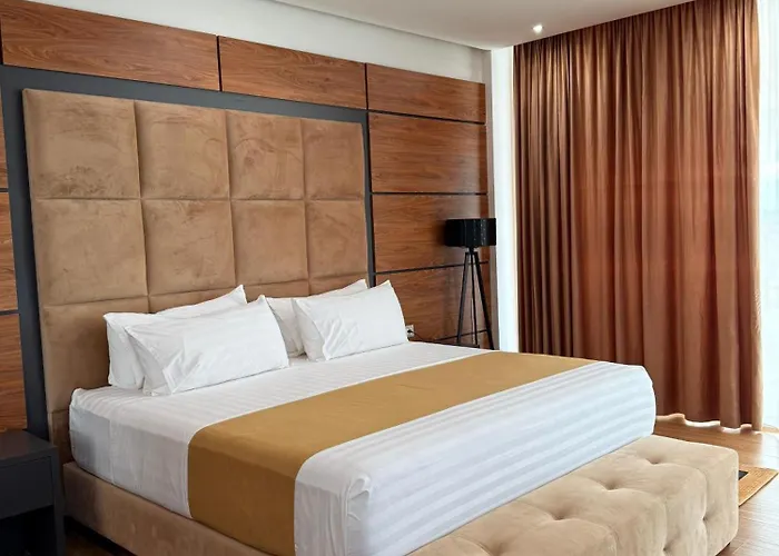 Hilal Palace - Halal Отель Голем