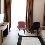 Hilal Palace - Halal * Golem (Tirana)