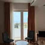 Hilal Palace - Halal Hotel Golem (Tirana)