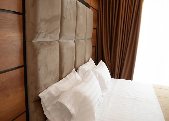 Hilal Palace - Halal Hotel Golem (Tirana)