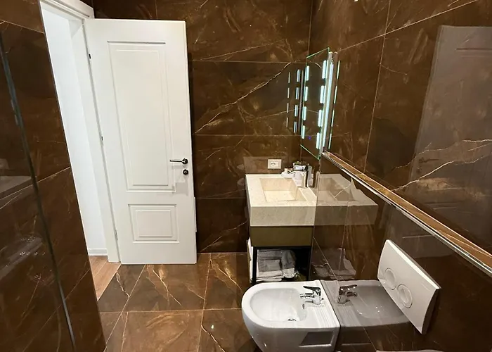 Hilal Palace - Halal Hotel Golem (Tirana)